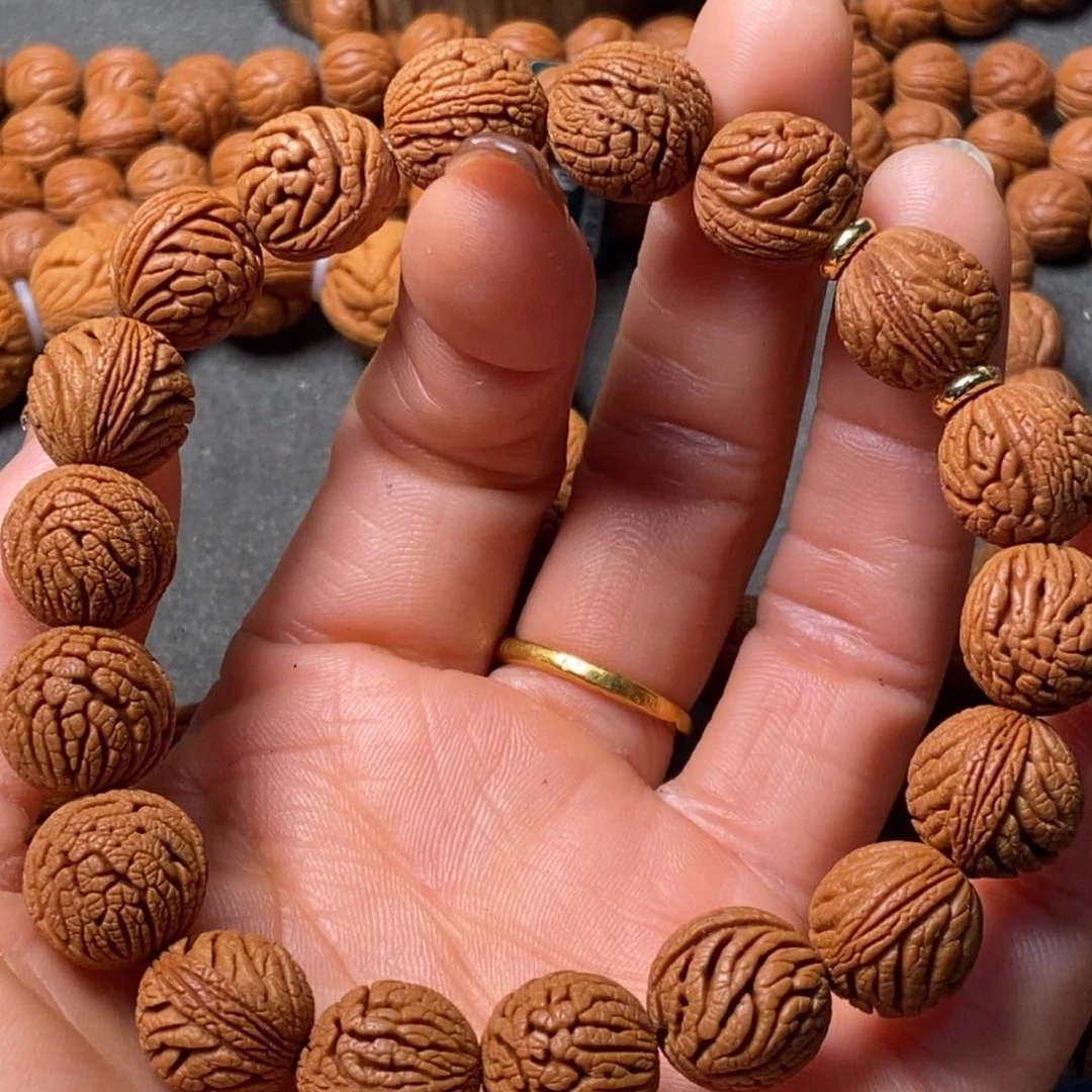 吊坠桃核陕西秦岭山桃核