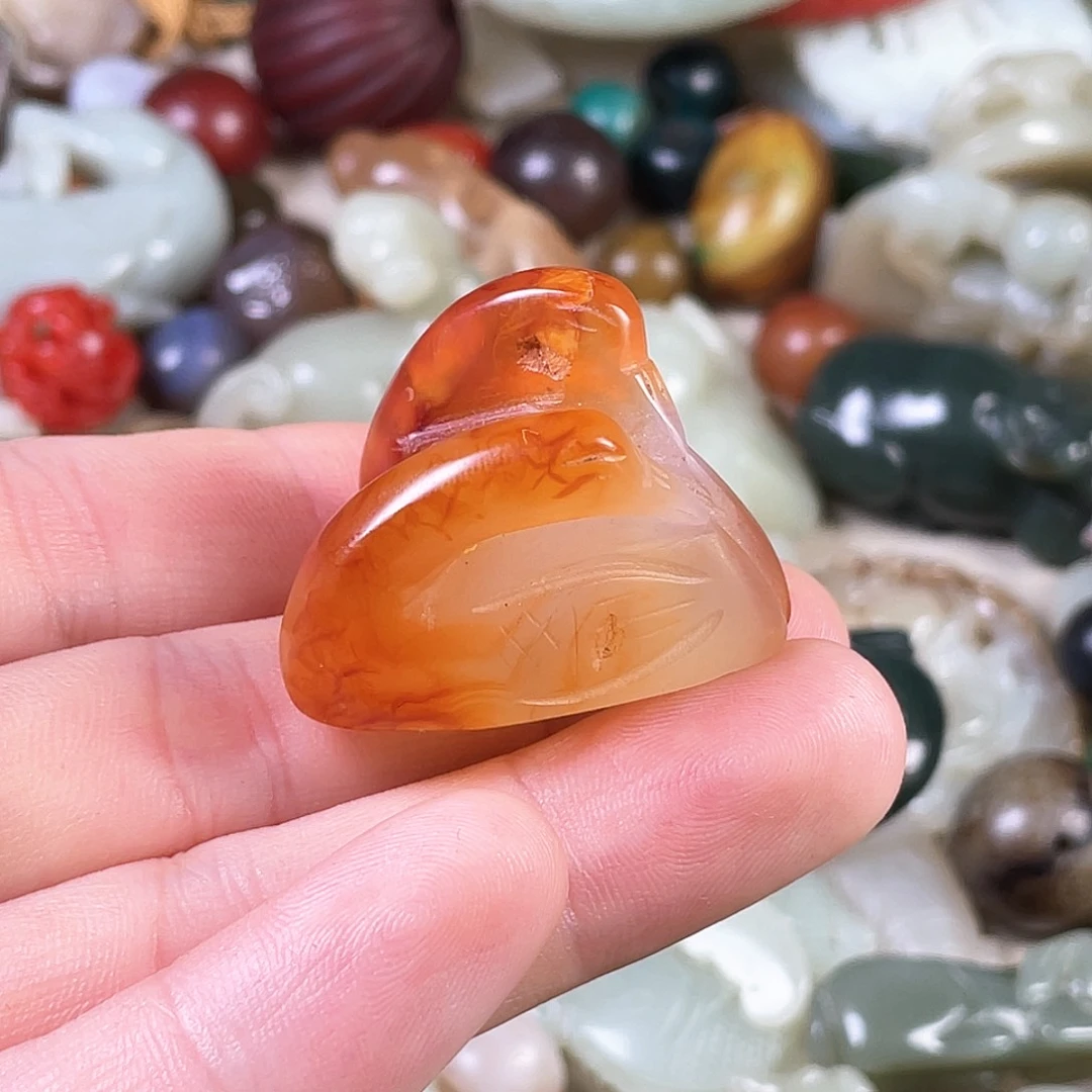 玛瑙/玉髓颈饰未镶嵌