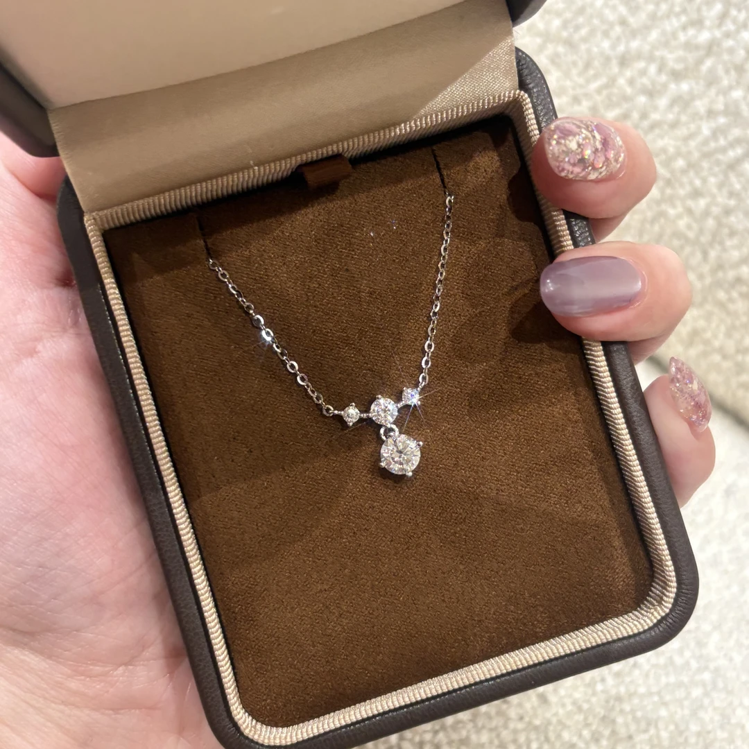 恒美娜 坠链均925银莫桑石 闪耀的星轻奢时尚镶嵌百搭仙女简约