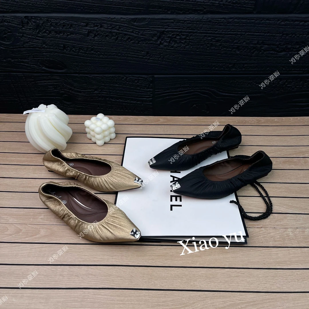 2025秋新款羊皮低跟平底小方头褶皱瓢船鞋奶奶鞋浅口单鞋C1957