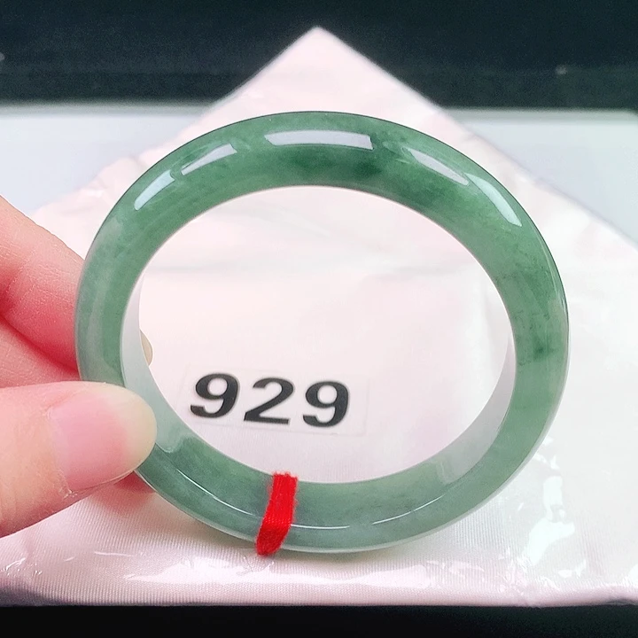 翡翠未镶嵌手镯929