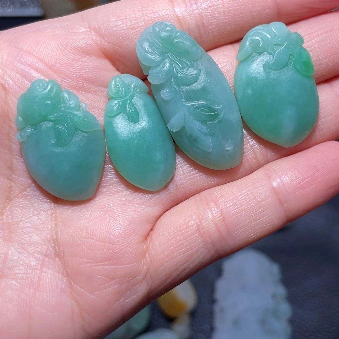 未镶嵌定制翡翠翡翠
