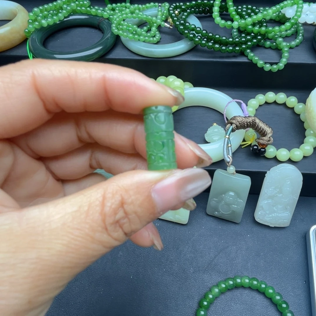 未镶嵌和田玉珠宝半成品