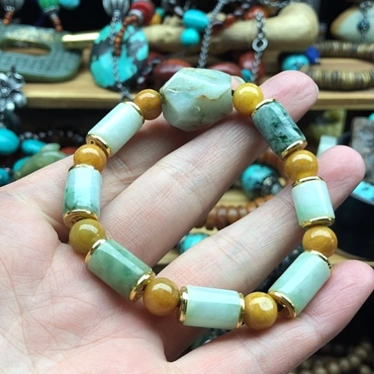 女款项链搭配独家订制