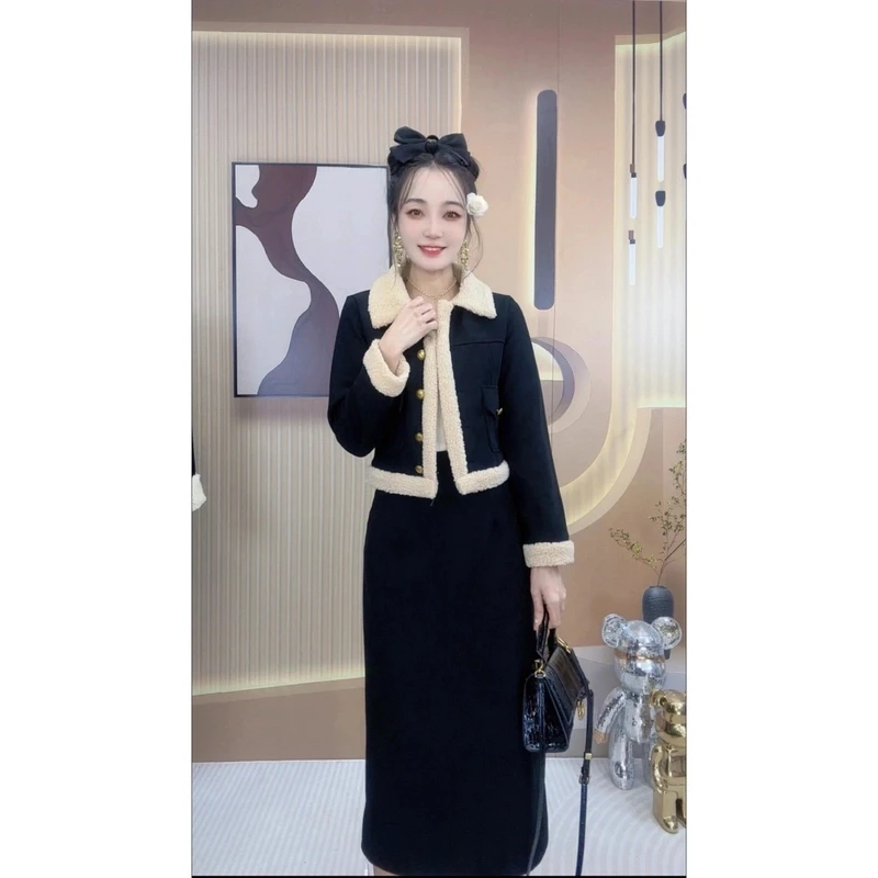 【网红套装】【特厚绒款】两件套 小香风2024冬季加绒显瘦套装 B2422