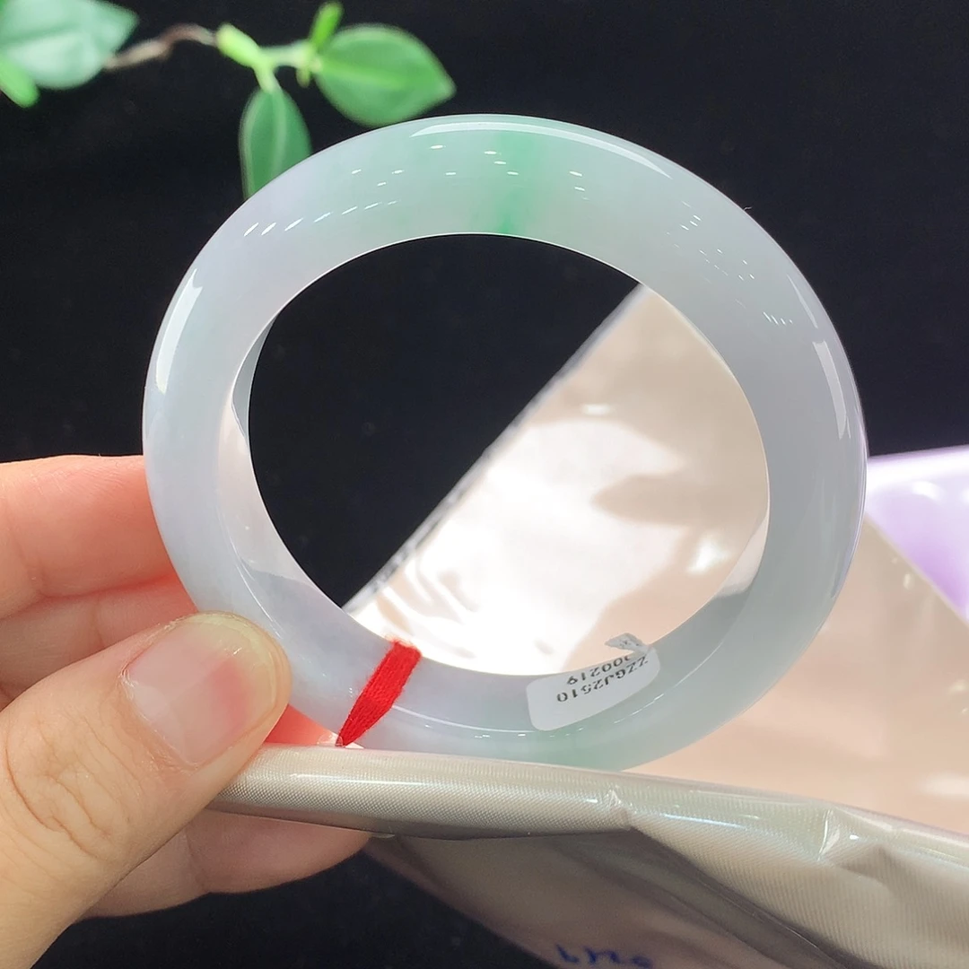 翡翠未镶嵌手镯0219