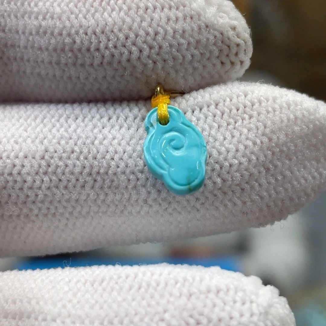 绿松石未镶嵌挂件