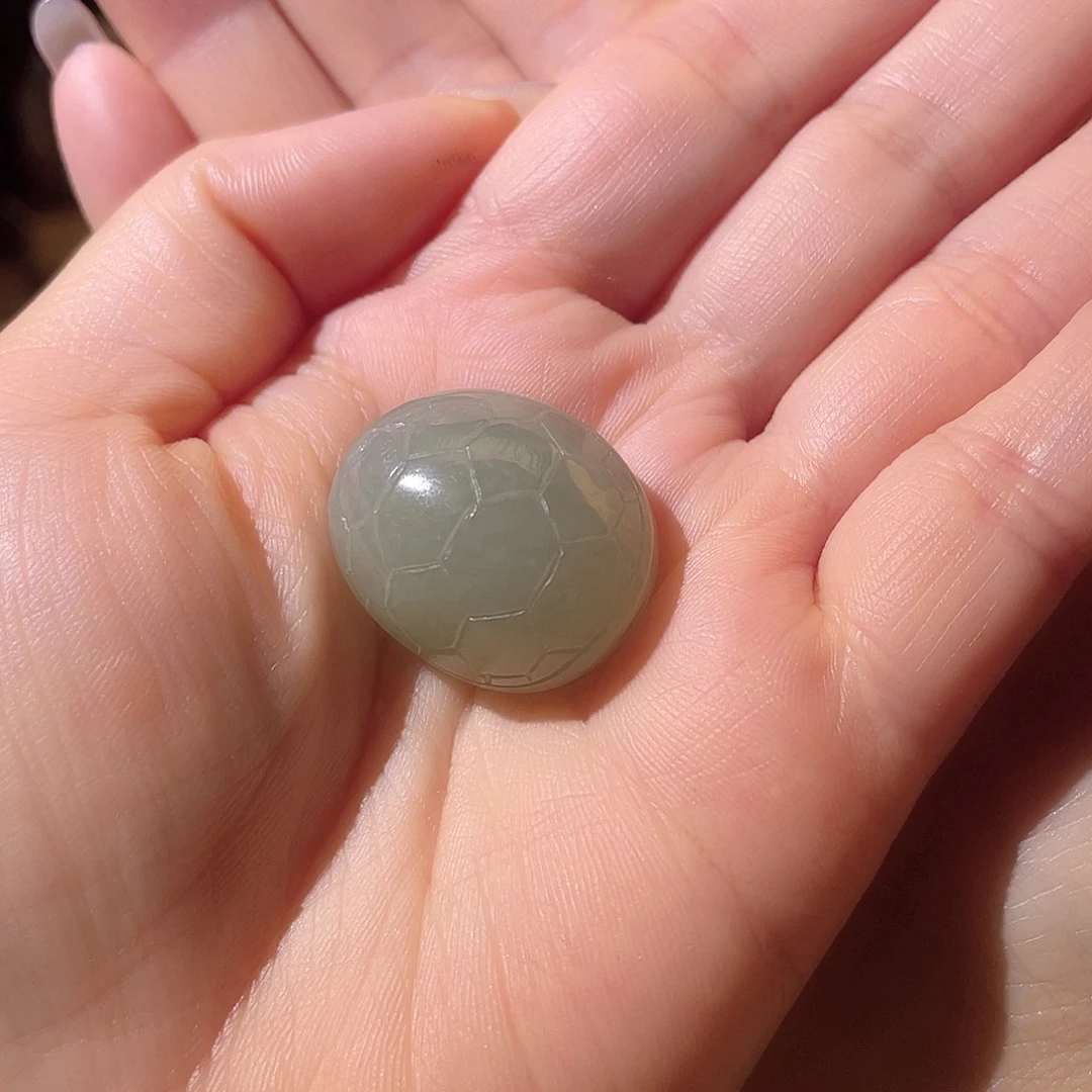 和田玉未镶嵌颈饰草**青