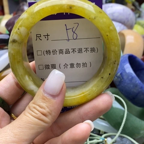 未镶嵌蛇纹石玉手镯