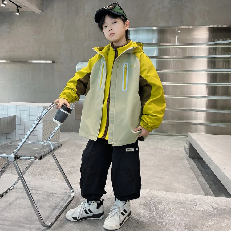 儿童装男童三合一可拆卸冲锋衣2025新款加绒加厚外套秋冬季中大童