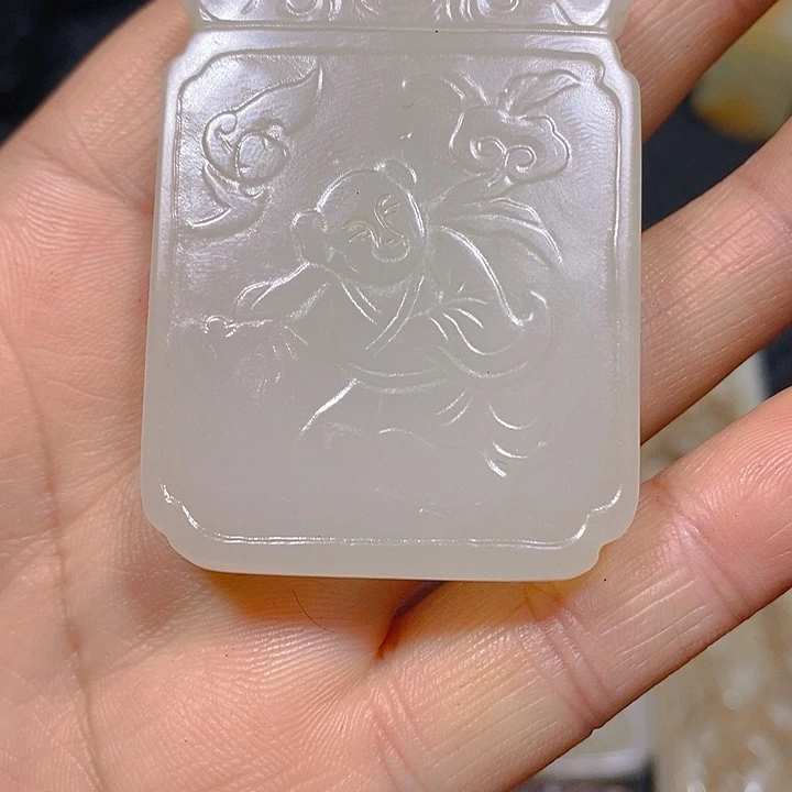 吊坠白玉菩提颍****饰精选
