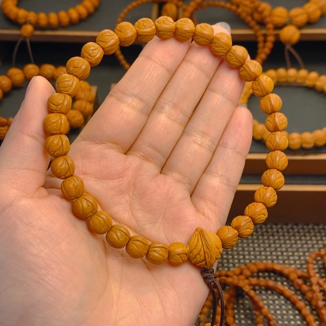 耶****桃核吊坠秦岭森林09