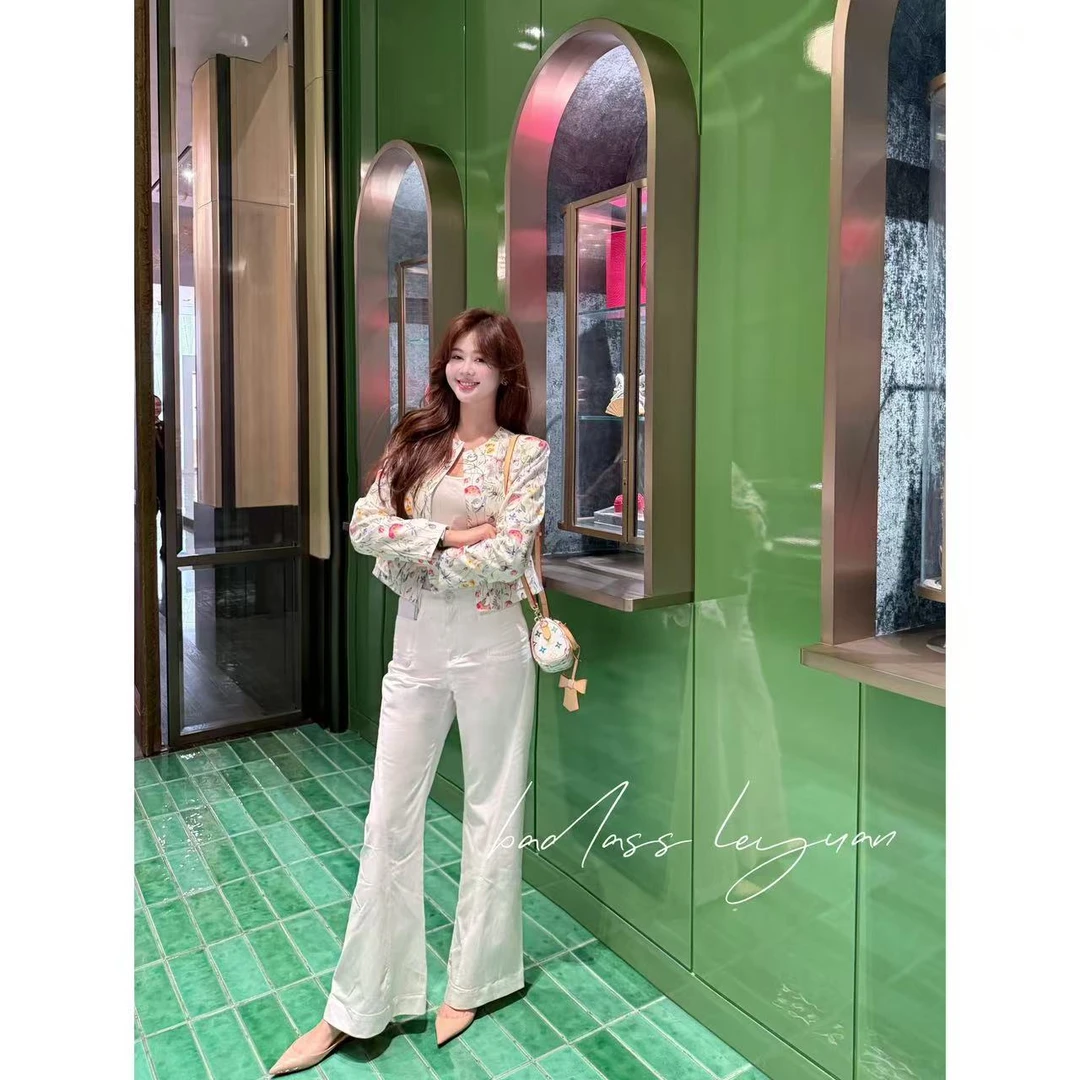 【真爱版裤子】LEYUAN.基础款微喇裤女轻奢高腰显瘦百搭休闲裤子