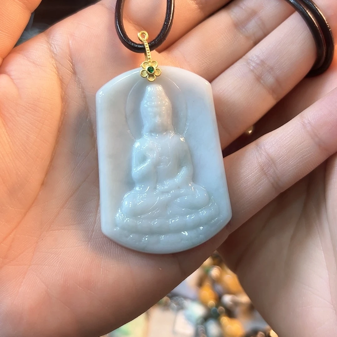 翡翠颈饰未镶嵌吊坠