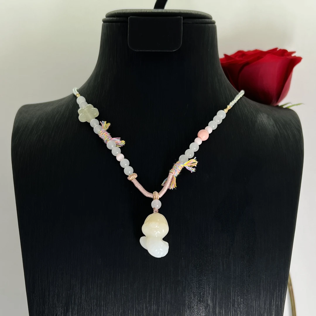 壹屿珠宝 和田玉典藏小蛇颈饰