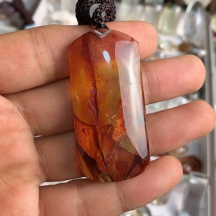 水晶吊坠(不含链)未镶嵌月**风