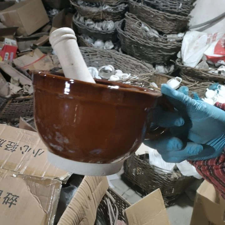 摆件陶瓷盘子碗啥都有