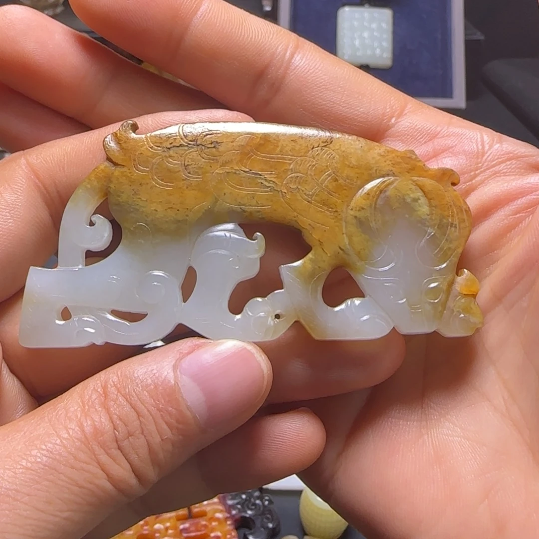 和田玉颈饰未镶嵌