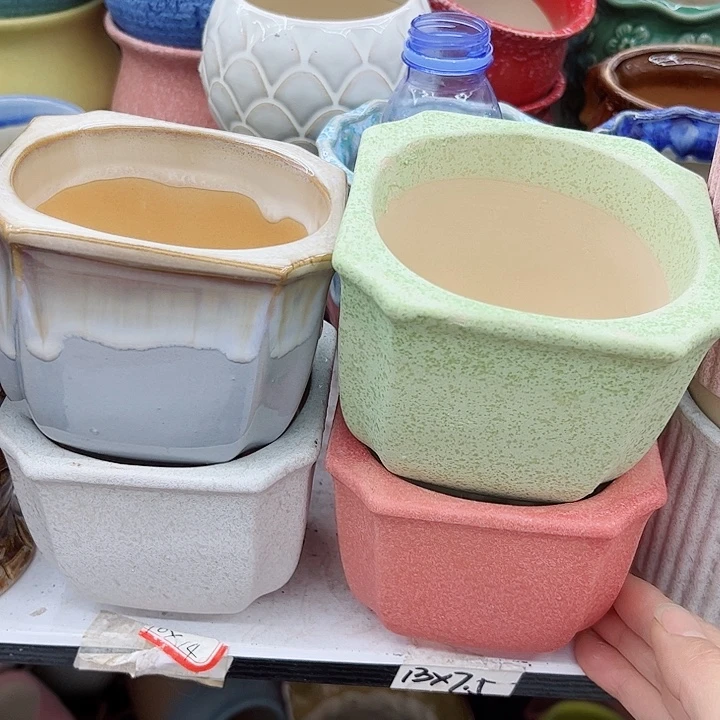 多肉绿植陶瓷花盆9.9包邮，有孔