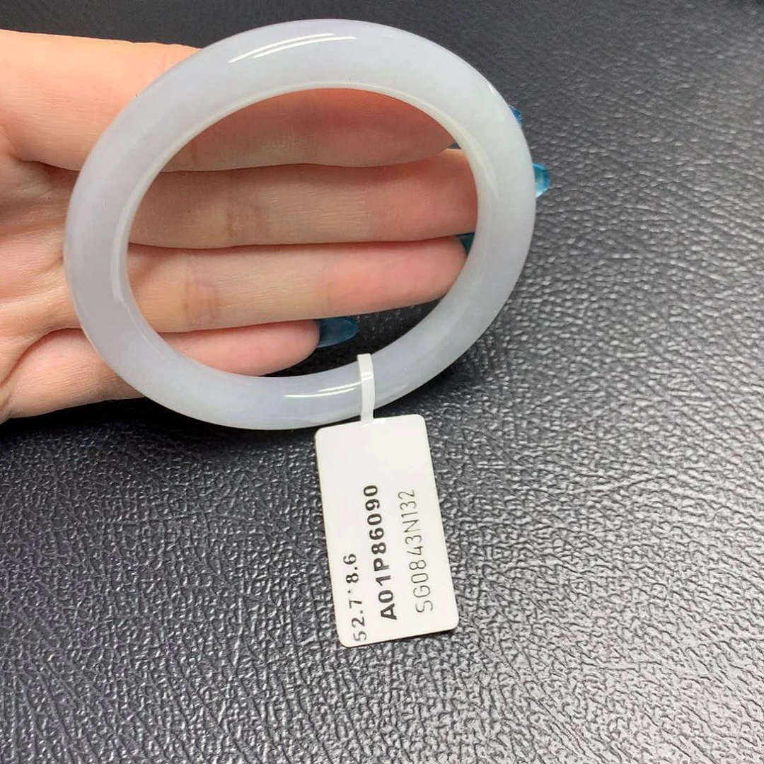 翡翠手镯未镶嵌天然缅甸翡翠