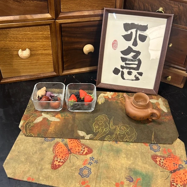 【两条装】仿香云纱双面可用防水茶席-48*22cm