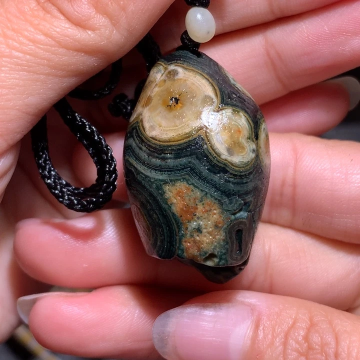 未镶嵌玛瑙/玉髓珠宝半成品