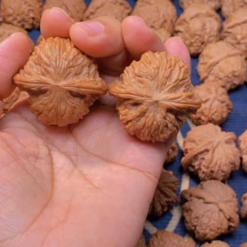 【闪购商品】吊坠文玩核桃三**爹磨盘43