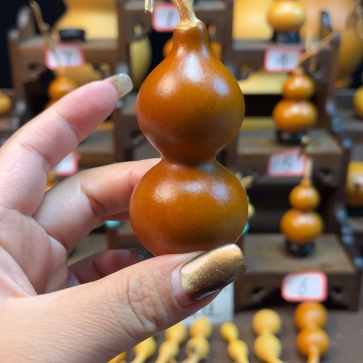 N***宁有机玻璃精品葫芦