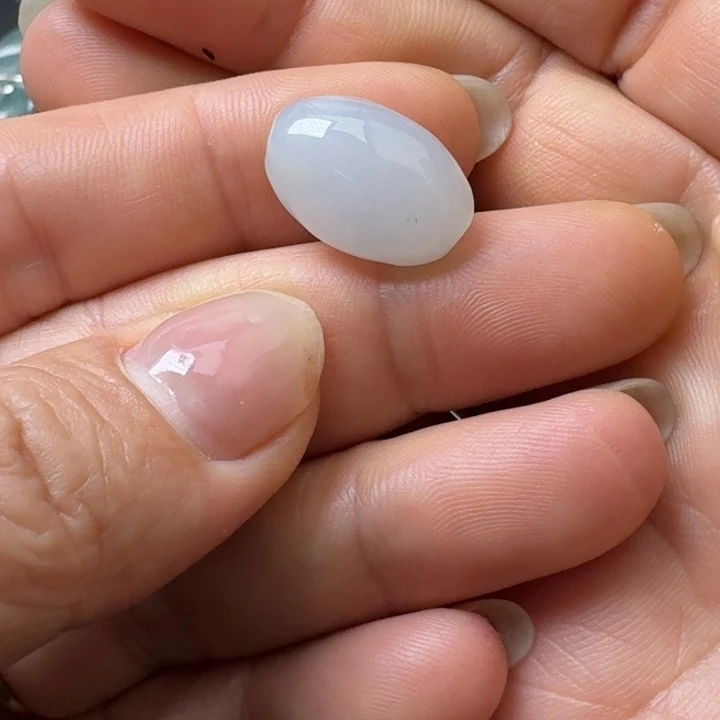 舟***也翡翠未镶嵌吊坠(不含链)