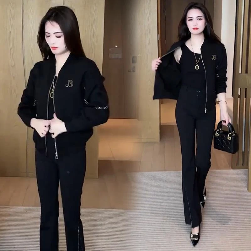 秋冬季新款洋气质显瘦时尚休闲短外套女韩版设计感宽松百搭上衣潮