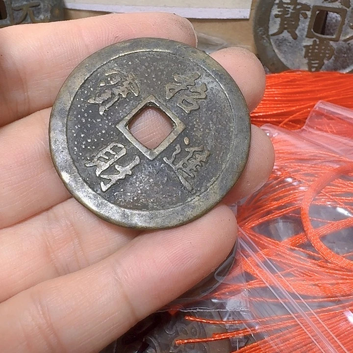 大***海铜现代工艺品花钱