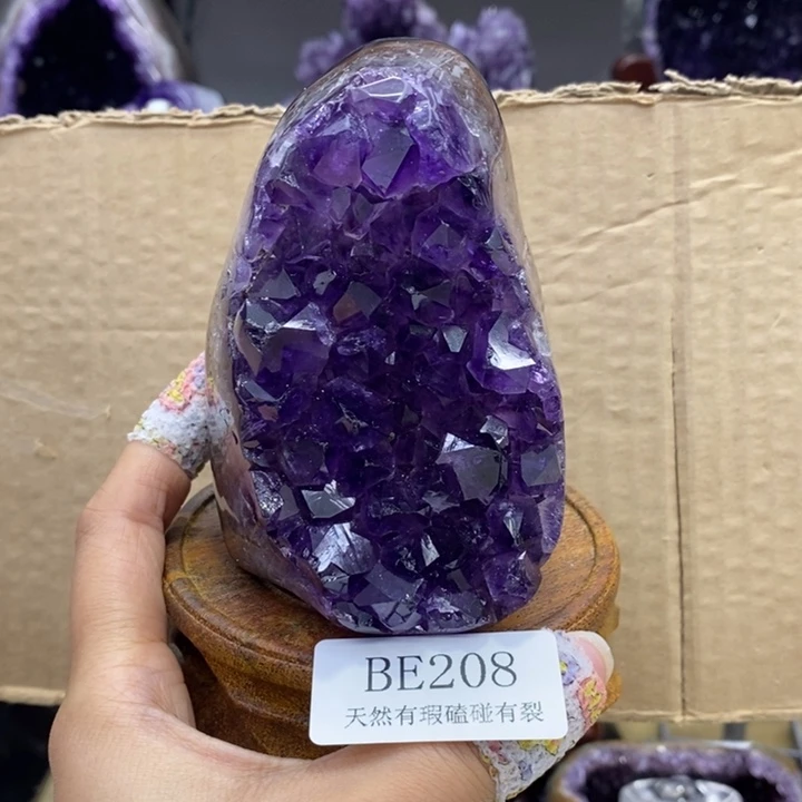 水晶大型摆件（非配饰）未镶嵌