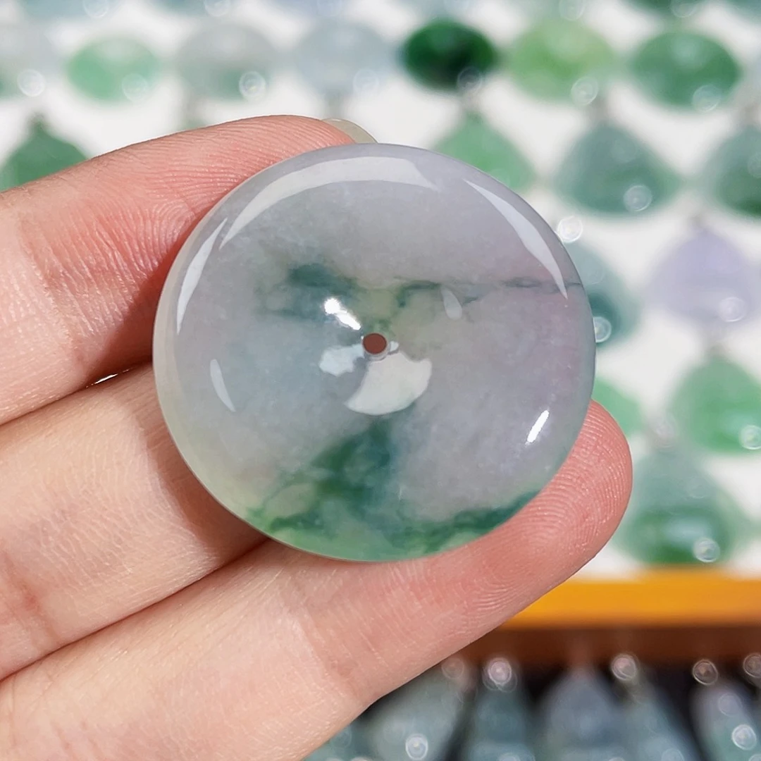 颈饰未镶嵌翡翠吊坠