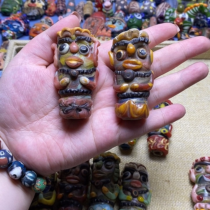 琉璃颈饰娃娃专拍