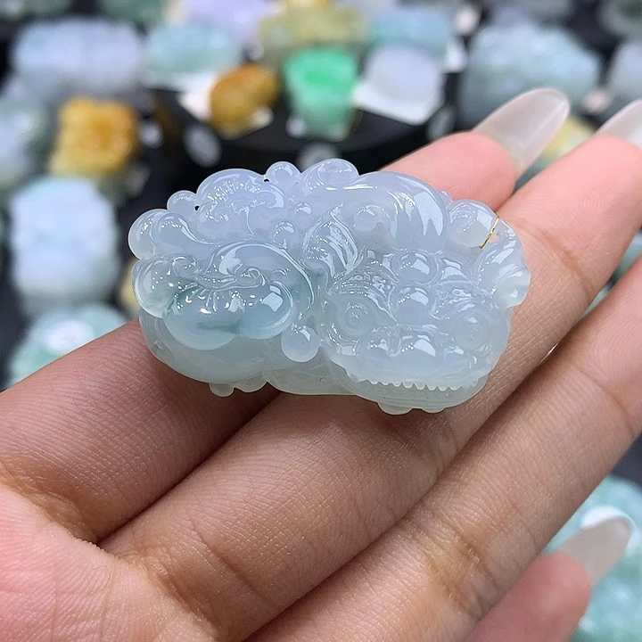 翡翠未镶嵌颈饰天然缅甸翡翠