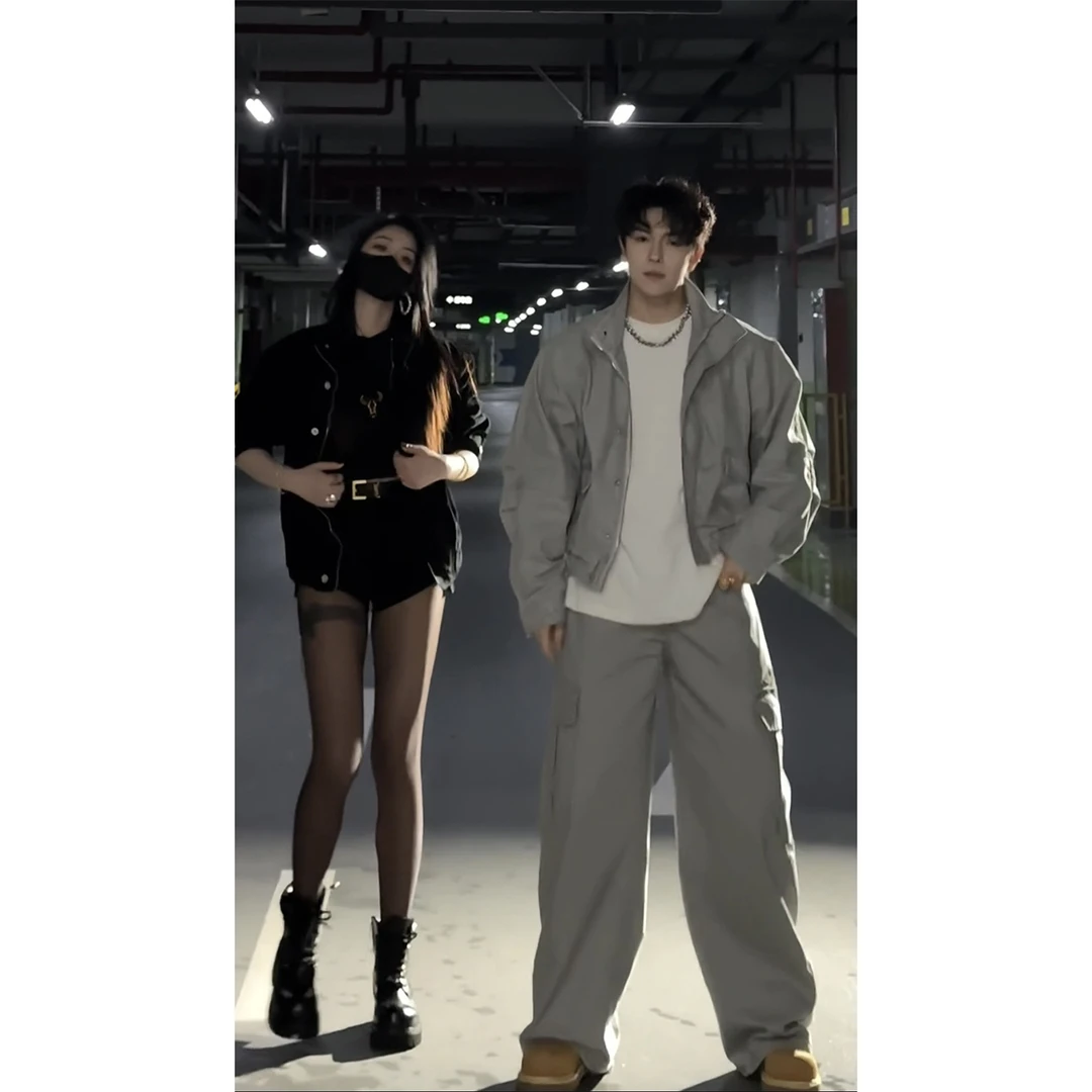 龙叨叨秋季新款潮流美式复古牛仔立领工装外套宽松弯刀长裤套装