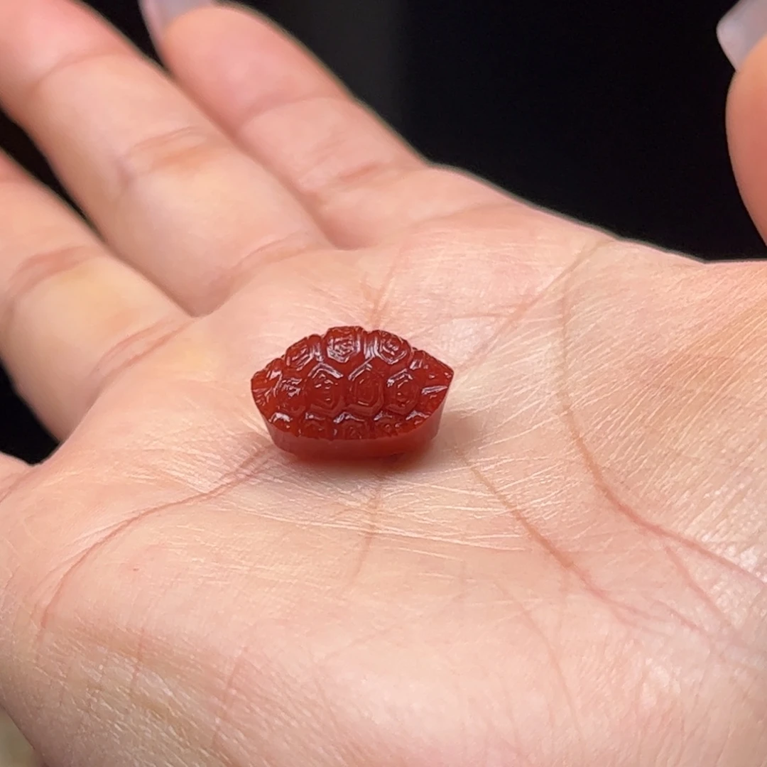 未镶嵌配饰南红玛瑙
