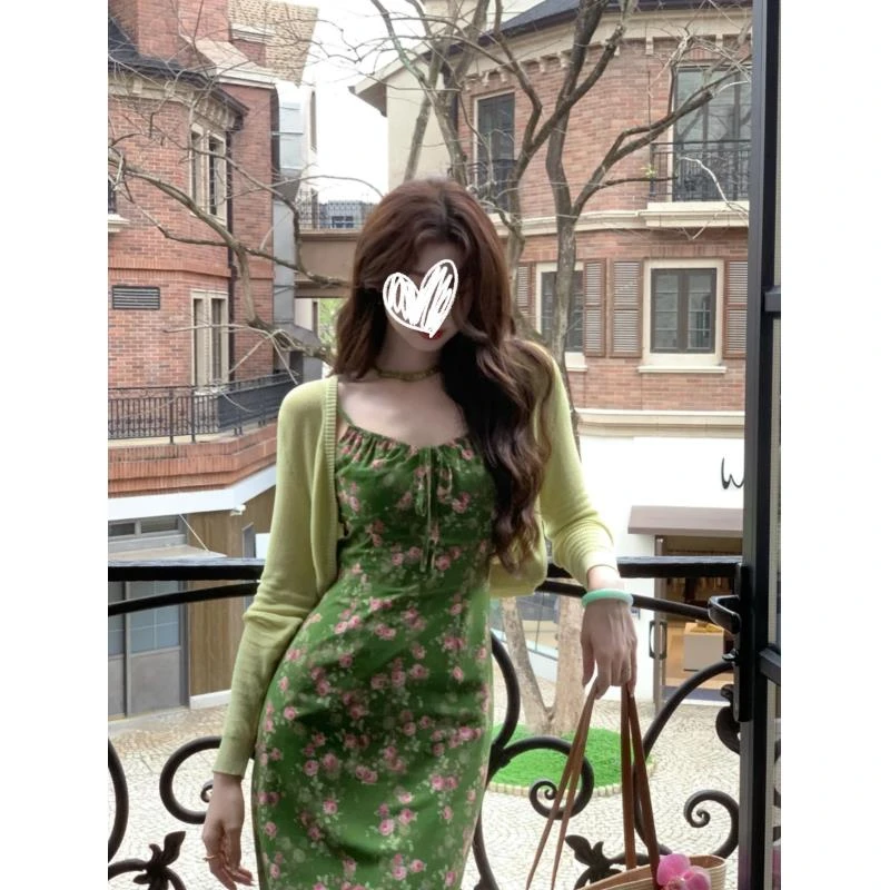 E尧【盛夏物语】复古明媚气质显白碎花连衣裙港风显瘦长裙夏季