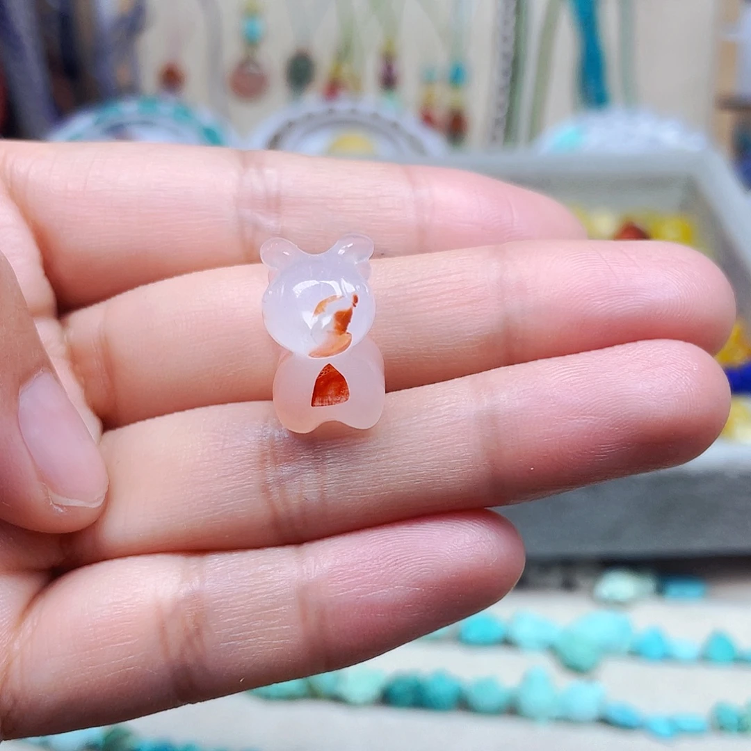 南红玛瑙未镶嵌挂件订制