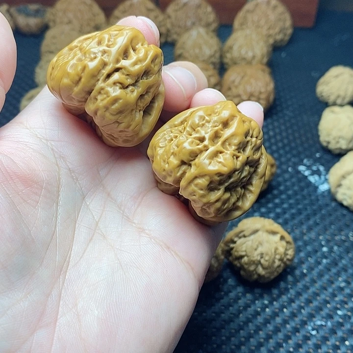 文玩核桃把件38蛙蛙