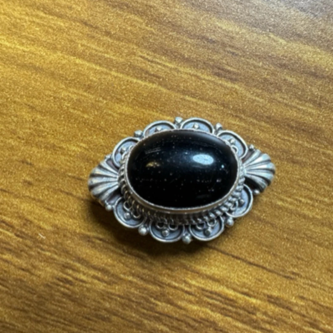 925银银制品 925银时尚休闲胸针