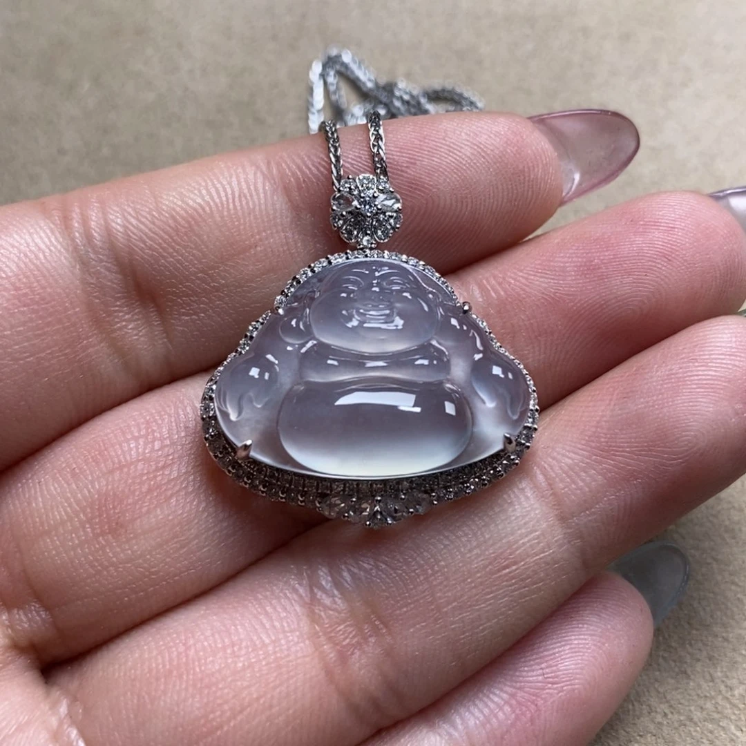 翡翠颈饰18K金镶嵌高冰玻璃种纯白起钢光一刀切佛公吊坠