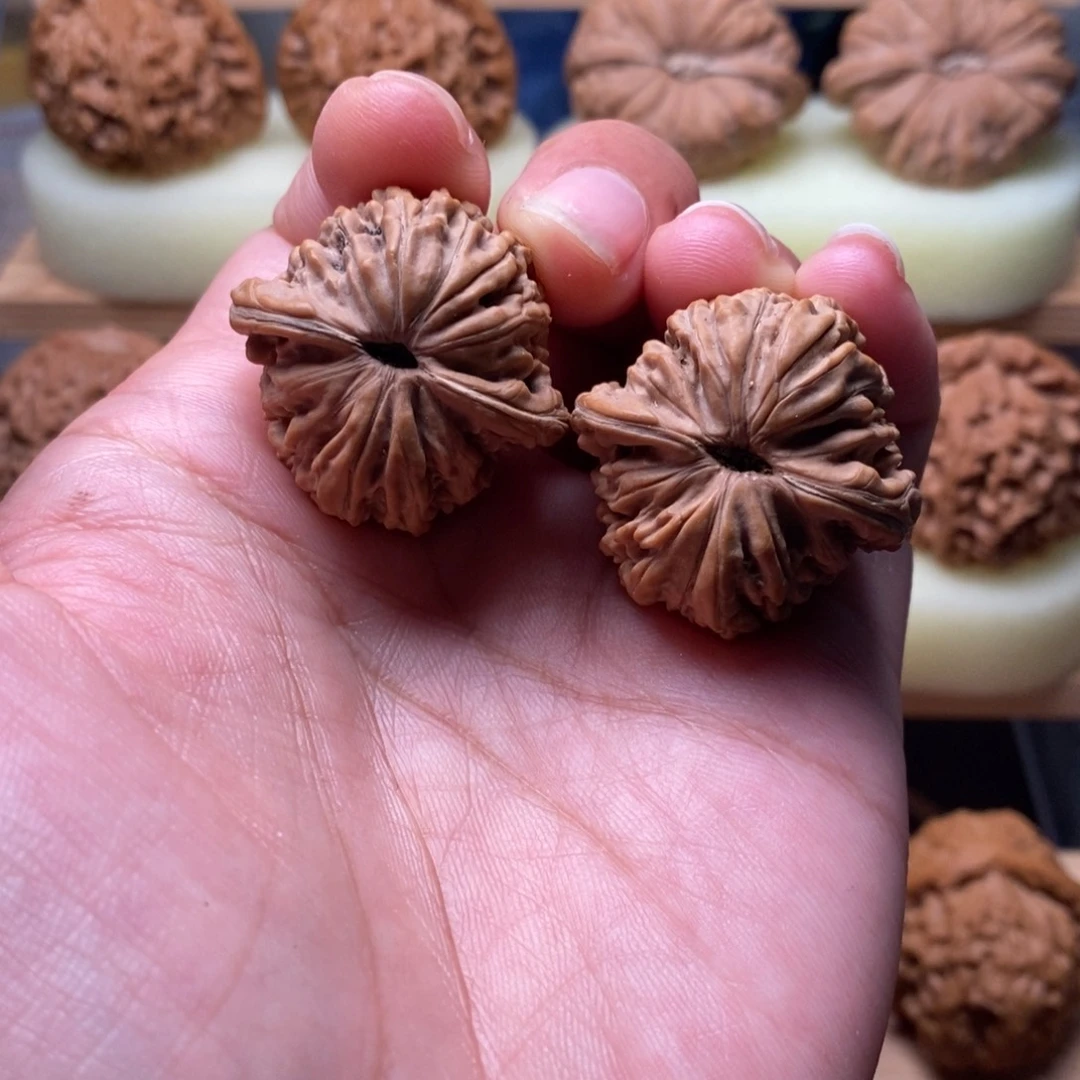 文玩核桃吊坠P*A四座楼32