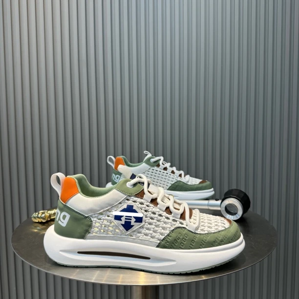 男鞋2025休闲厚底夏季镂空透气增高网面鞋老爹鞋混搭风