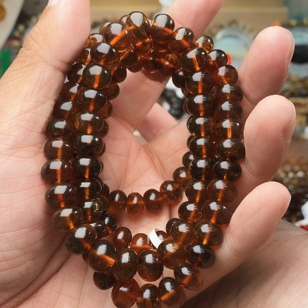 琥珀未镶嵌裸石9血