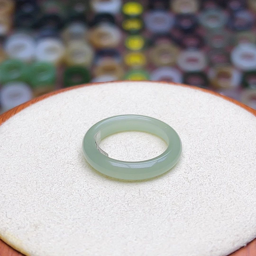 和田玉戒指未镶嵌18.0内径晴水