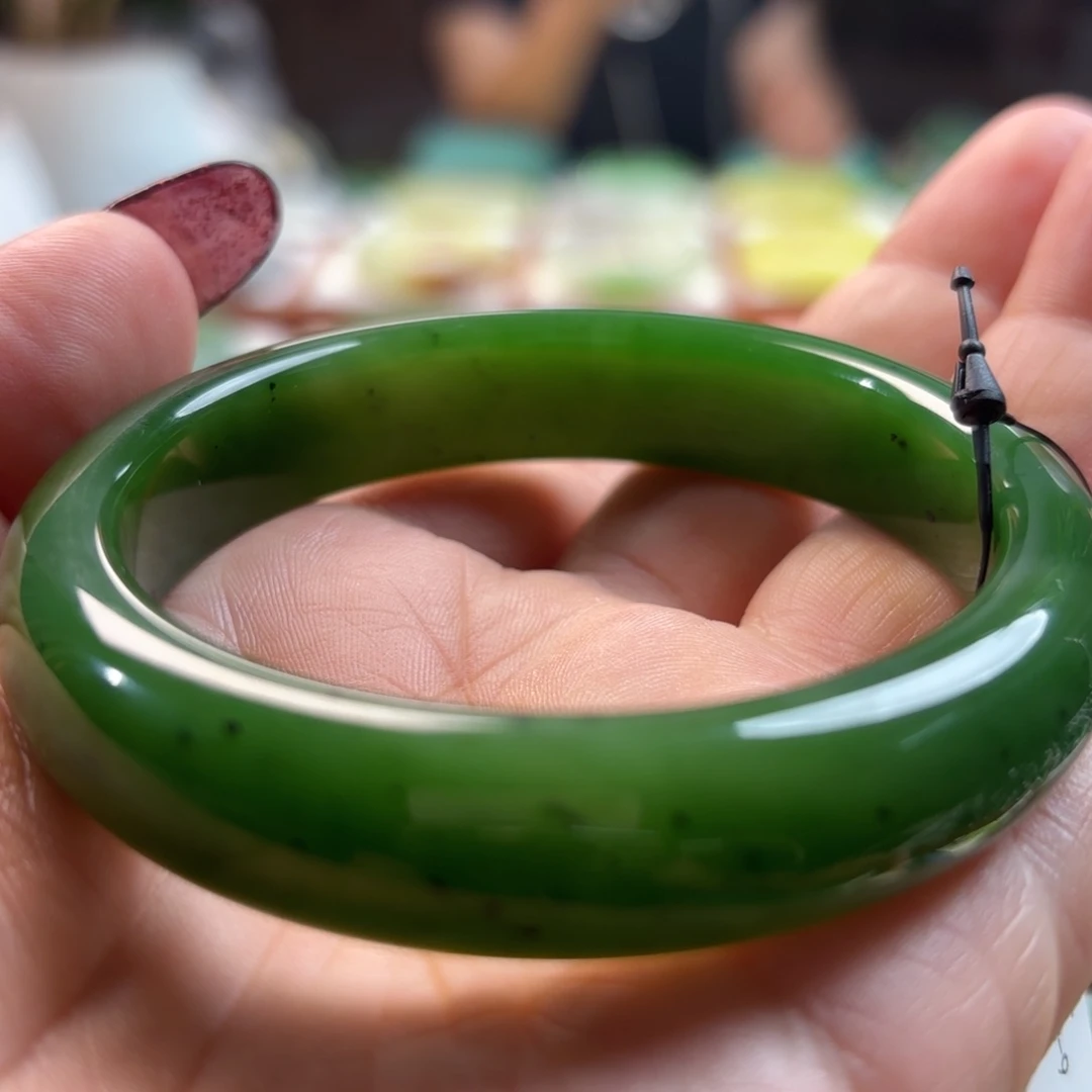 和田玉（碧玉）手镯未镶嵌