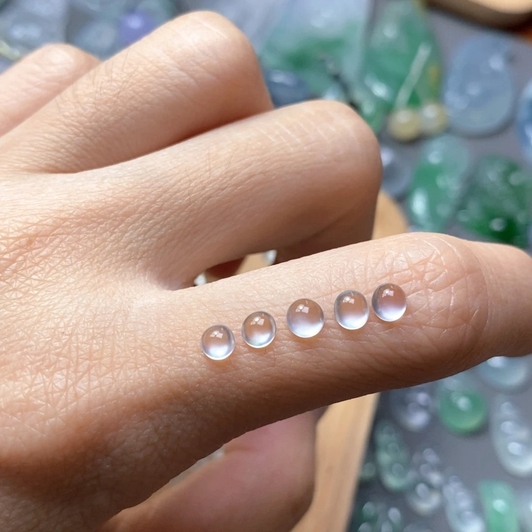 翡翠未镶嵌颈饰y**g翡翠