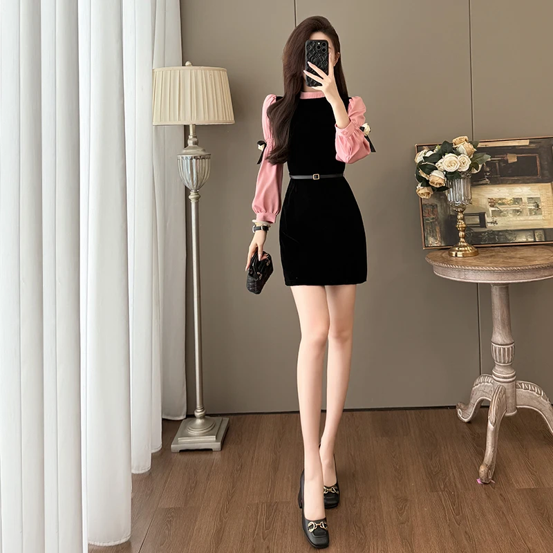 秋季名媛时尚赫本收腰小黑裙女洋气小众富家千金小香风丝绒连衣裙