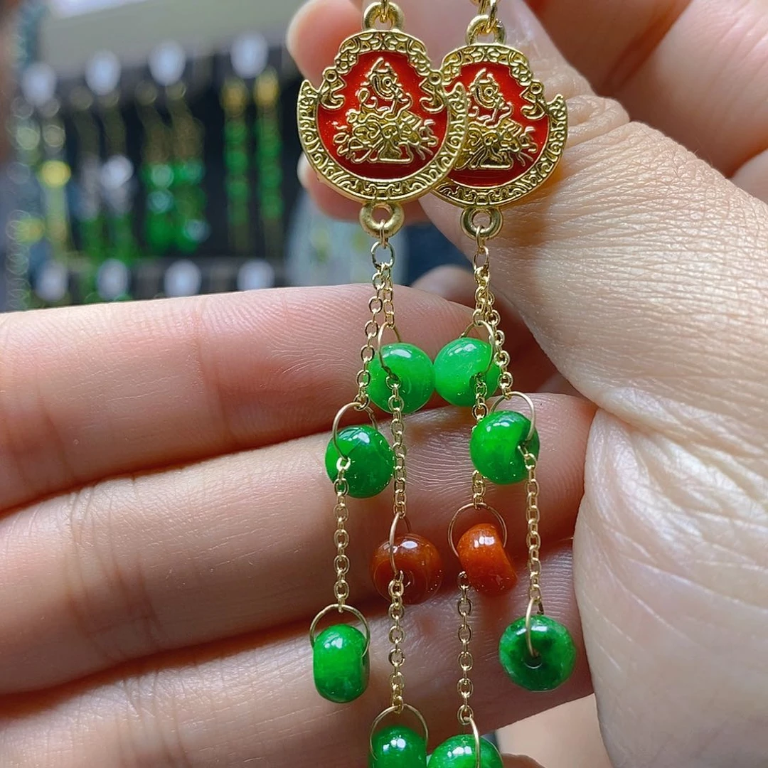 未镶嵌翡翠耳饰翡翠